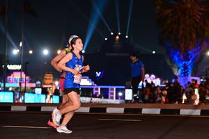 BIB: 1283
                            <button type="button" onclick="openModal(15062452)" class="btn btn-primary btn-sm float-right btn-popup" data-toggle="modal" data-target=".modal-high-quality">
                        <i class="fas fa-shopping-cart"></i> Add to Cart
                    </button>
                                            <button type="button" onclick="isThisMe(15062452, true)" class="btn btn-success btn-sm float-right btn-popup btn-isme hidden" data-toggle="tooltip" data-placement="bottom" title="นี่คือรูปของคุณใช่ไหม คลิกที่นี่เพื่อเอาเข้าอัลบั้ม">
                        <i class="fas fa-plus"></i> Add to album
                    </button>
                    <button type="button" onclick="isThisMe(15062452, false)" class="btn btn-warning btn-sm float-right btn-popup btn-isnotme hidden">
                        <i class="fas fa-ban"></i> Remove from album
                    </button>